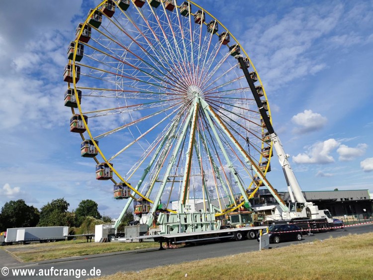 aufbau cranger kirmes 10juli 2025