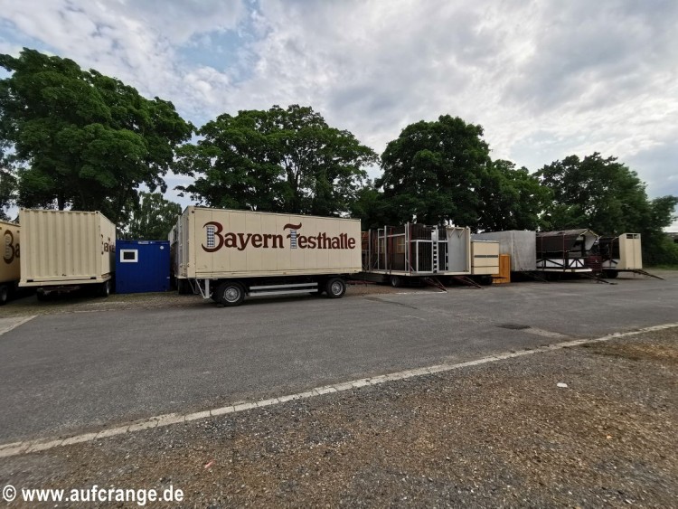bilder aufbau cranger kirmes 02juni2025 010