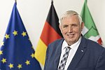 Karl Josef Laumann  Foto Land NRW Ralph Sondermann mil