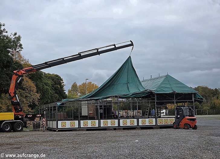 bilder aufbau cranger weihnachtszauber 13okt2025